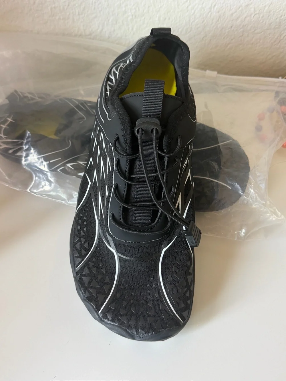 Men's Black Water Shoes size 9 new